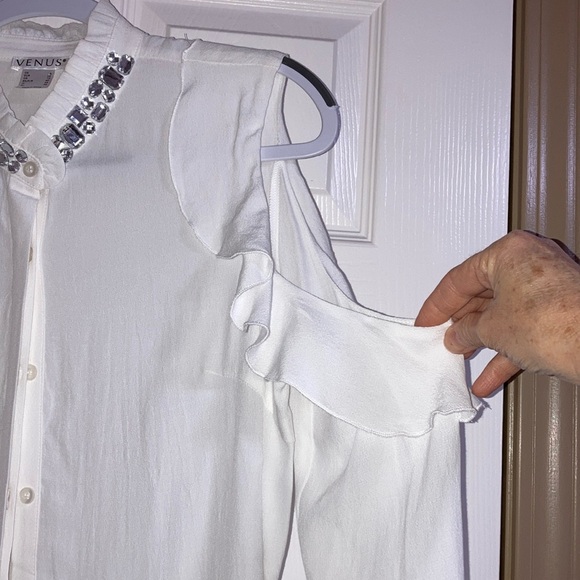 Venus size 6 white cold shoulder dressy blouse with “bling” - Picture 5 of 8